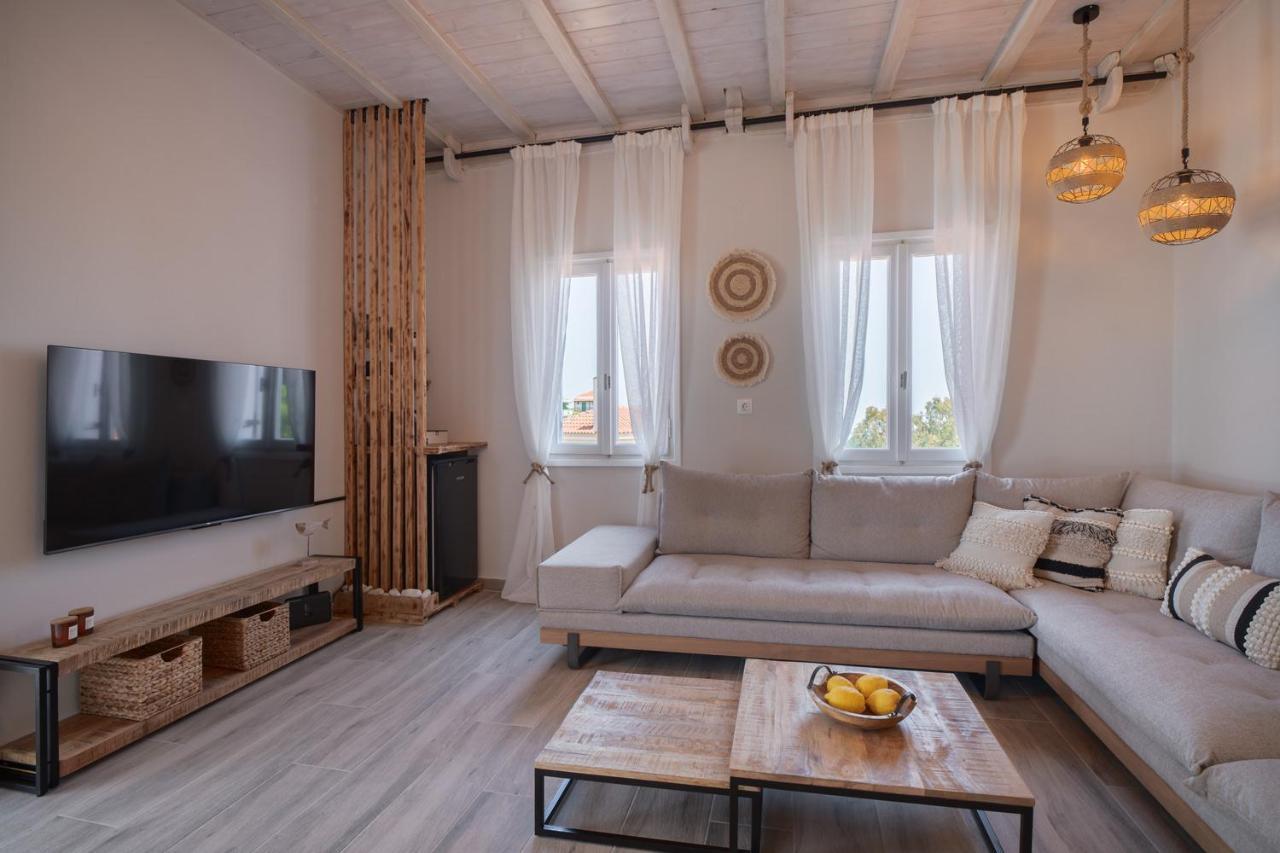 Chora Suite Alonnisos Town Exterior photo