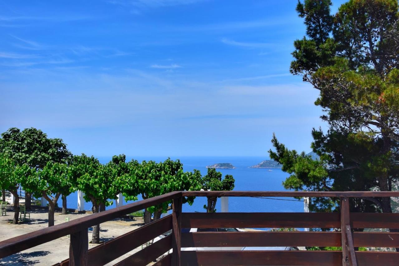 Chora Suite Alonnisos Town Exterior photo